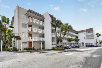 3531 Inverrary Dr #101, Lauderhill: photo 1 of 14