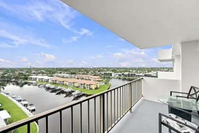 801 S Federal Hwy #908, Pompano Beach: photo 1 of 24