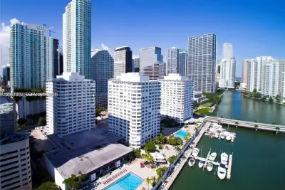 999 Brickell Bay Dr #1408, Miami: photo 1 of 18