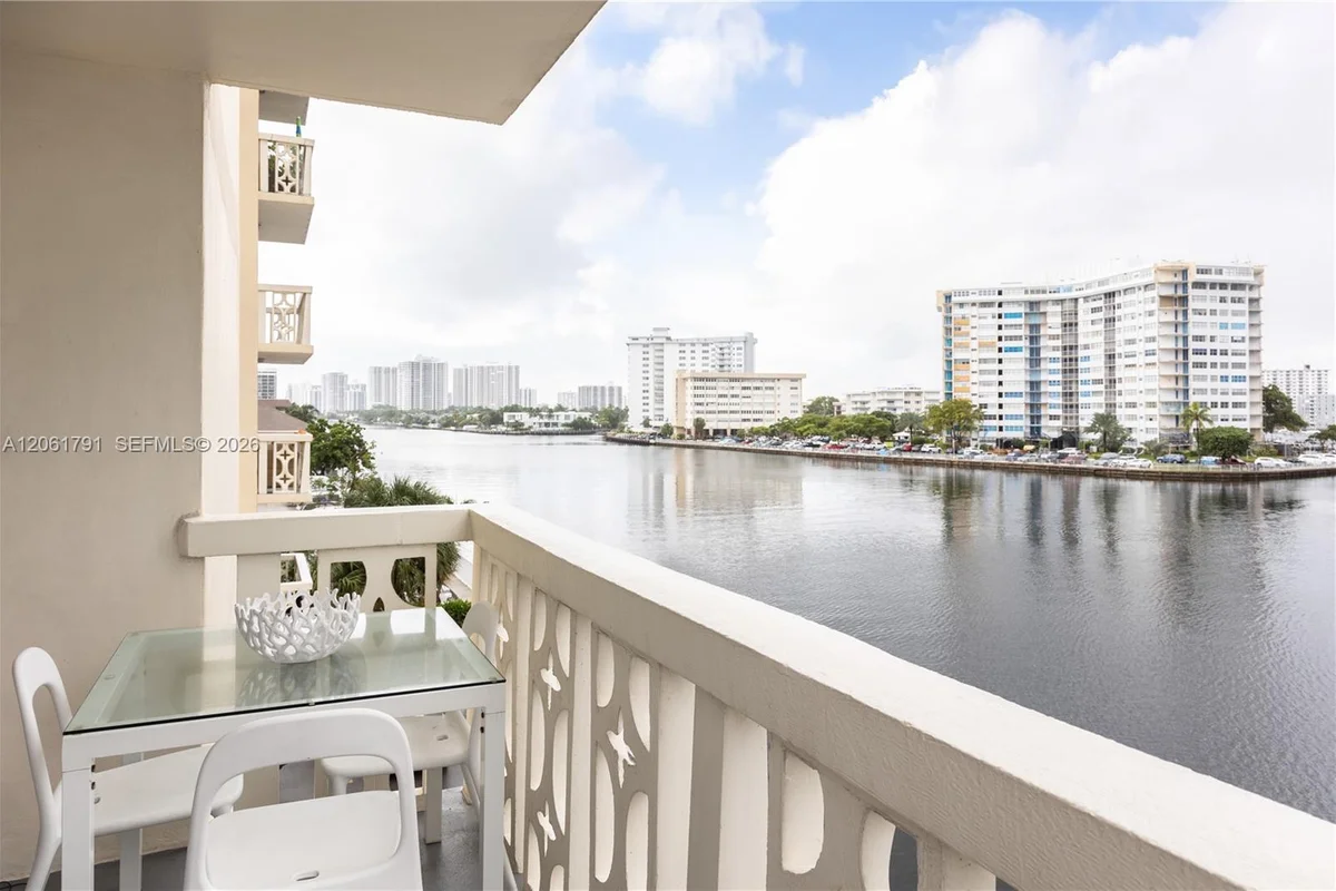 1817 S Ocean Dr #320, Hallandale Beach: photo 1 of 28