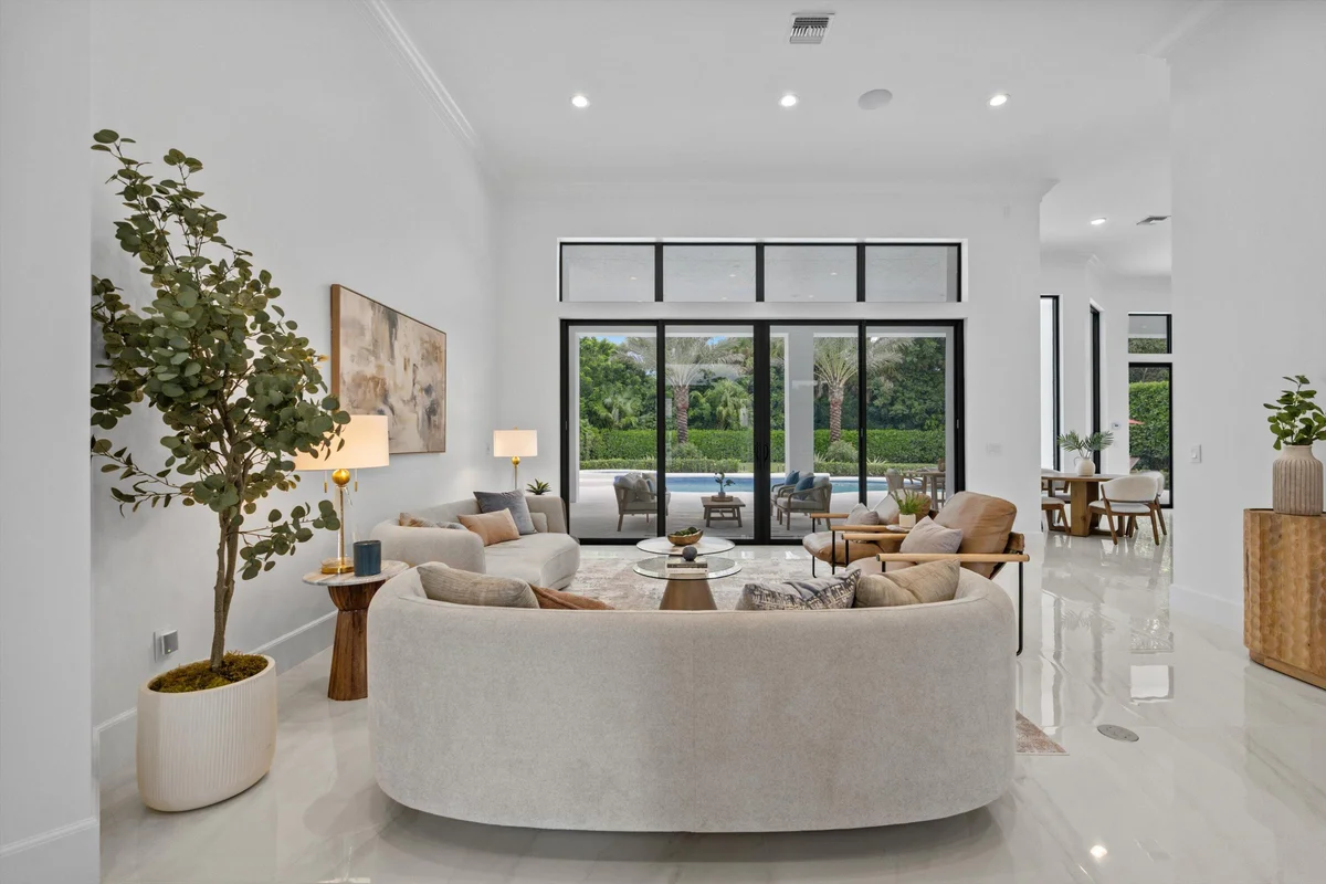 1712 Mayacoo Lakes Blvd, West Palm Beach: photo 1 of 66