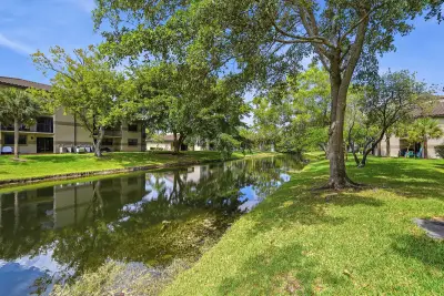 9938 Nob Hill Ln, Sunrise: photo 1 of 49