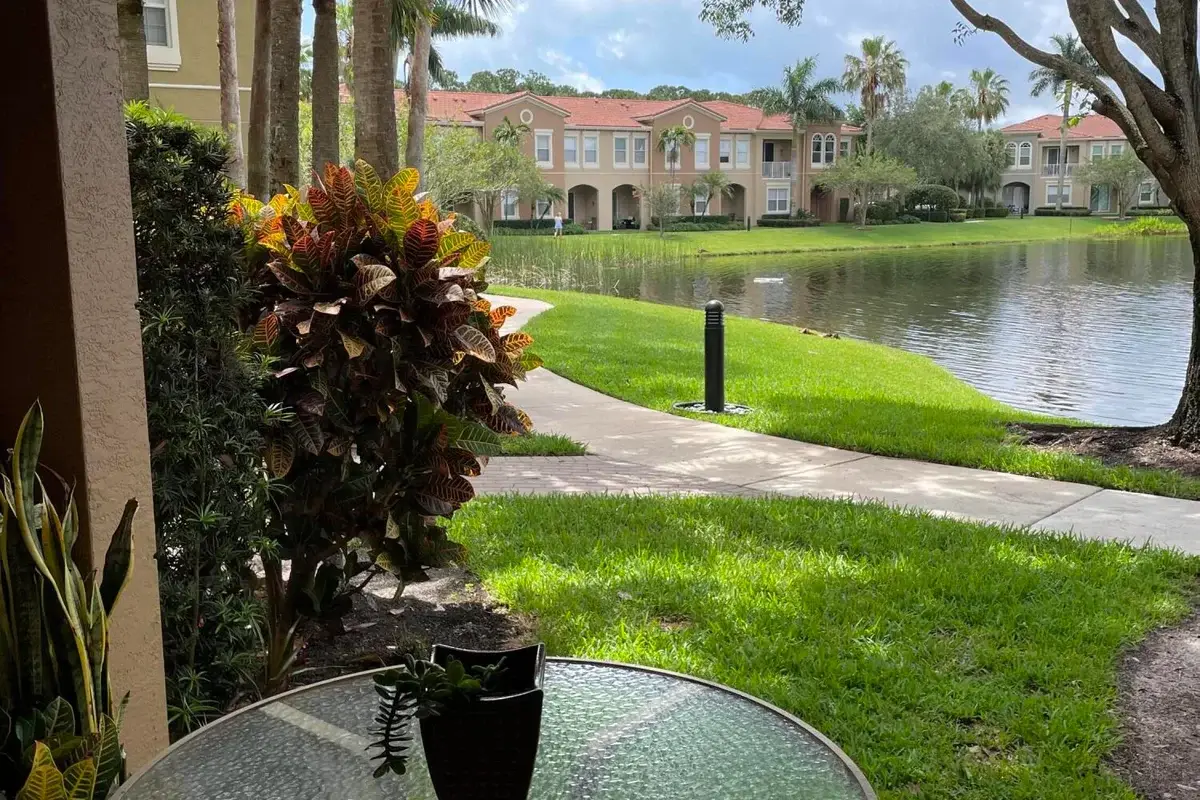 4870 Bonsai Cir #100, Palm Beach Gardens: photo 1 of 56