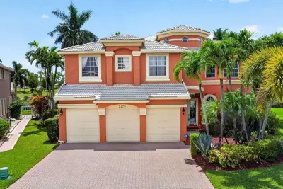 2279 Ridgewood Cir, Royal Palm Beach: photo 1 of 101
