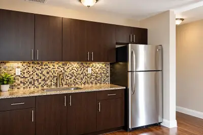 1469 SW 5th St #1, Miami: photo 1 of 5