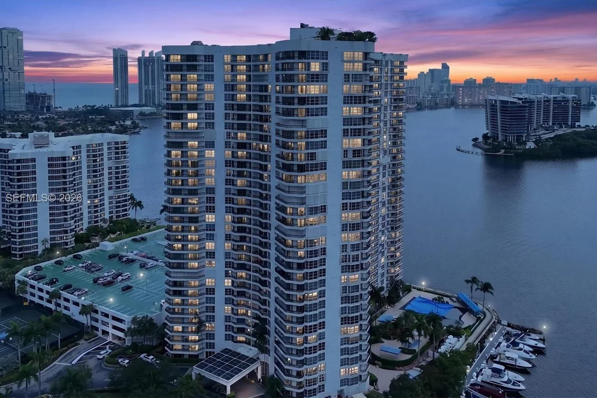 3530 Mystic Pointe Dr #1606, Aventura: photo 1 of 45