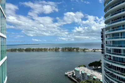 2101 Brickell Ave #1908, Miami: photo 1 of 12