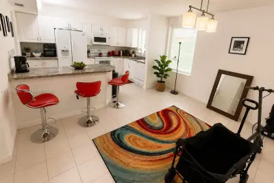 20381 NE 30th Ave #120-7, Aventura: photo 1 of 11