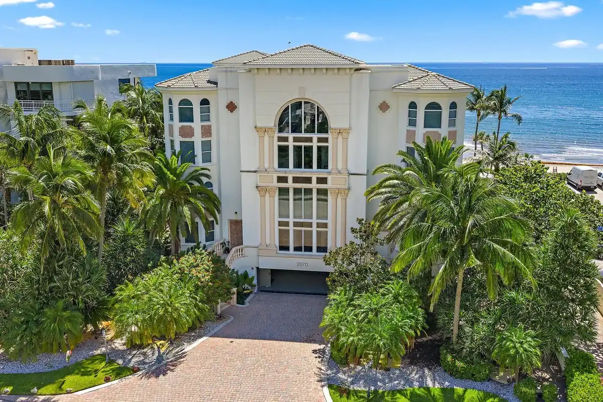 2070 N Ocean Blvd #PH4, Boca Raton: photo 1 of 44