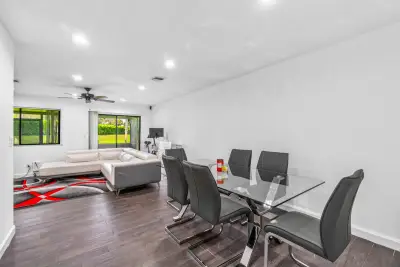 3703 Inlet Cir, Lake Worth: photo 1 of 55