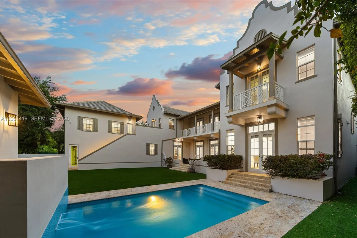 7745 SW 54th Ave, Miami: photo 1 of 46