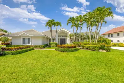 11 Marlwood Ln, Palm Beach Gardens: photo 1 of 67