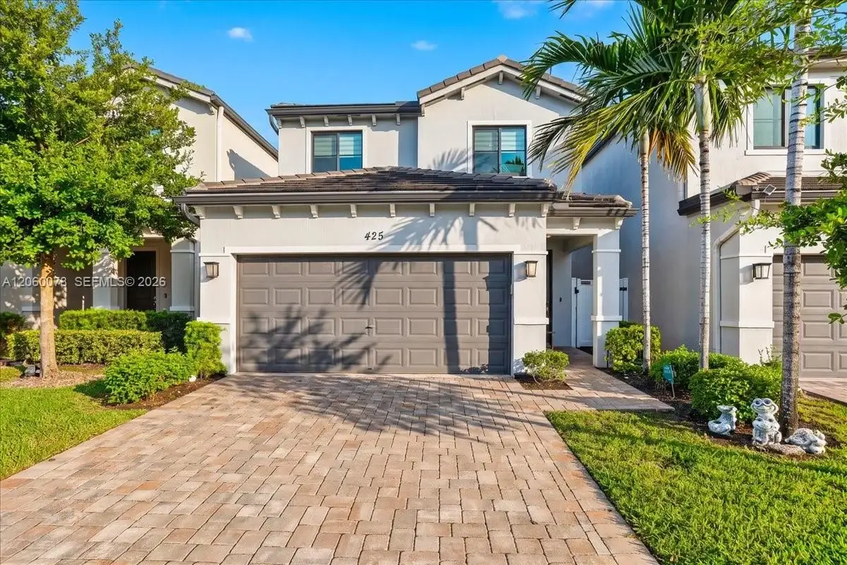 425 NW 33rd Ln, Pompano Beach: photo 1 of 40