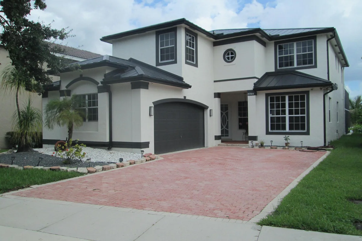 15344 SW 19th St, Miramar: photo 1 of 82