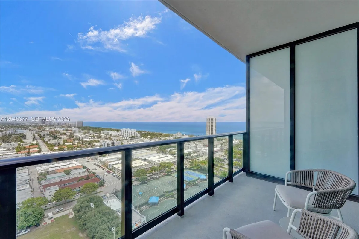 580 72nd St #PH13, Miami Beach: photo 1 of 40