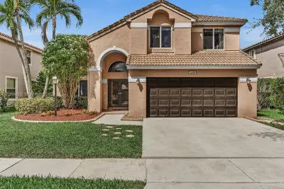 1208 NW 144th Ter, Pembroke Pines: photo 1 of 54
