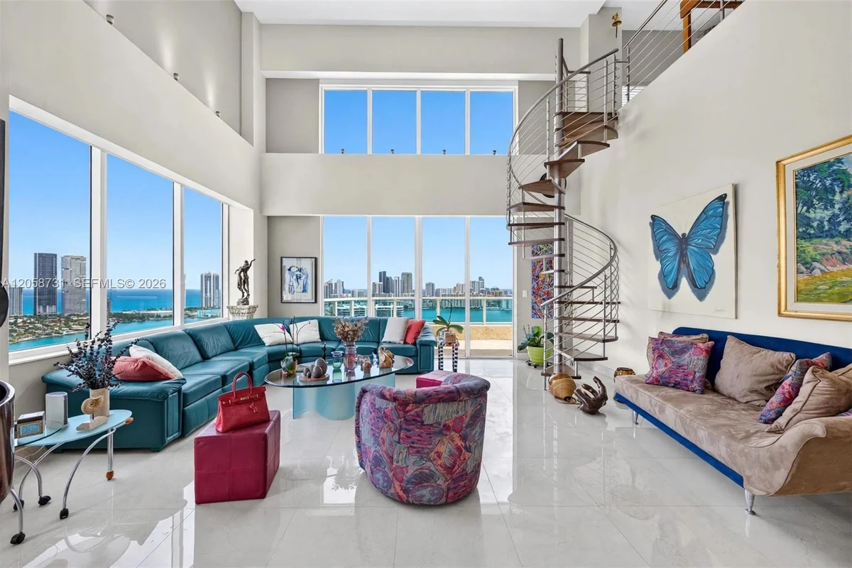 3330 NE 190th St #UPH14, Aventura: photo 1 of 101