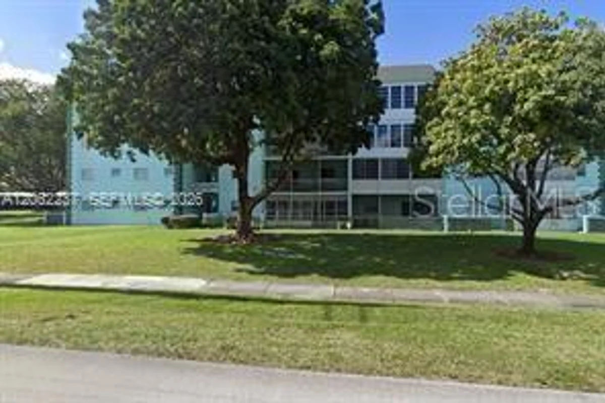 4141 NW 44th Ave #226, Lauderdale Lakes: photo 1 of 5