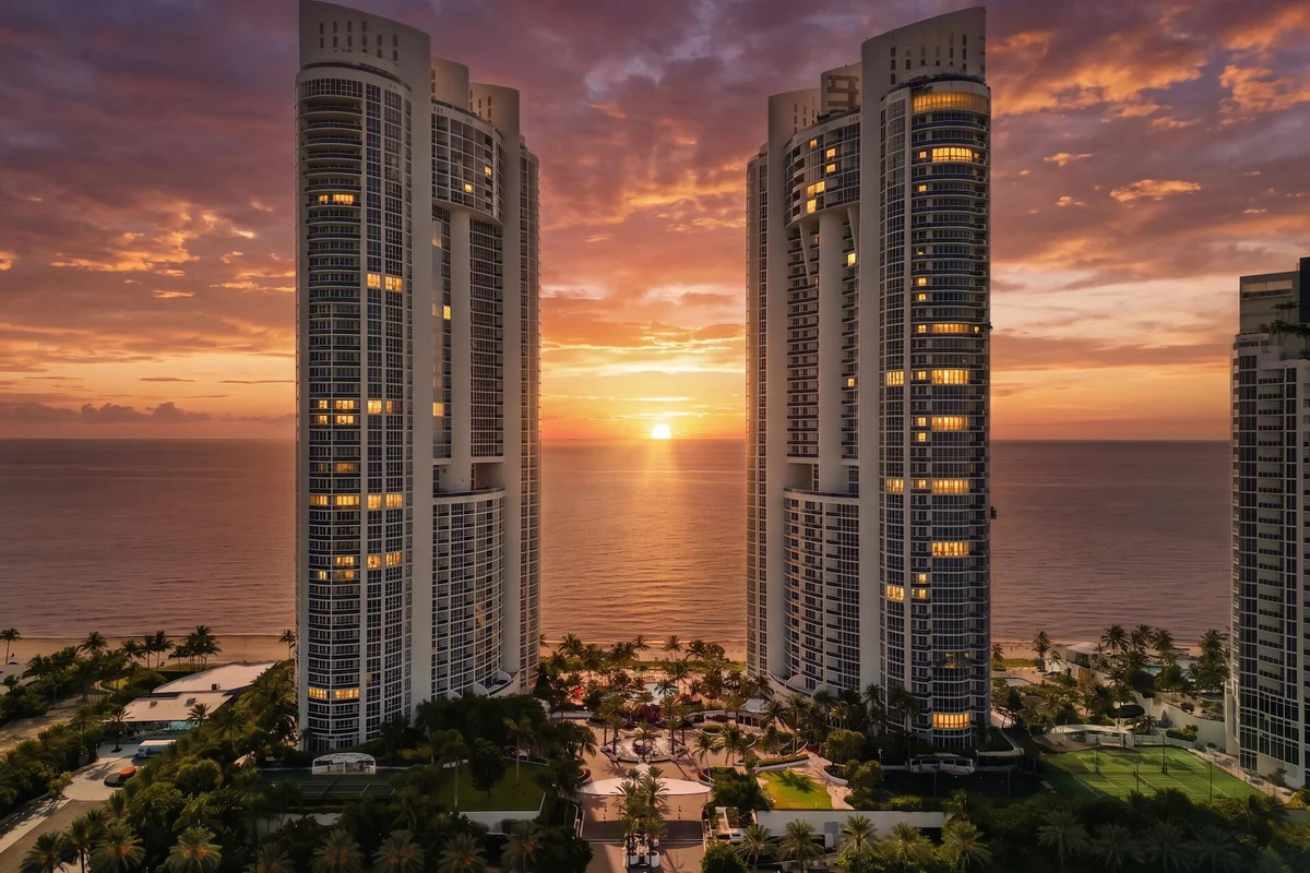 18201 Collins Ave #PH 5109, Sunny Isles Beach: photo 1 of 44