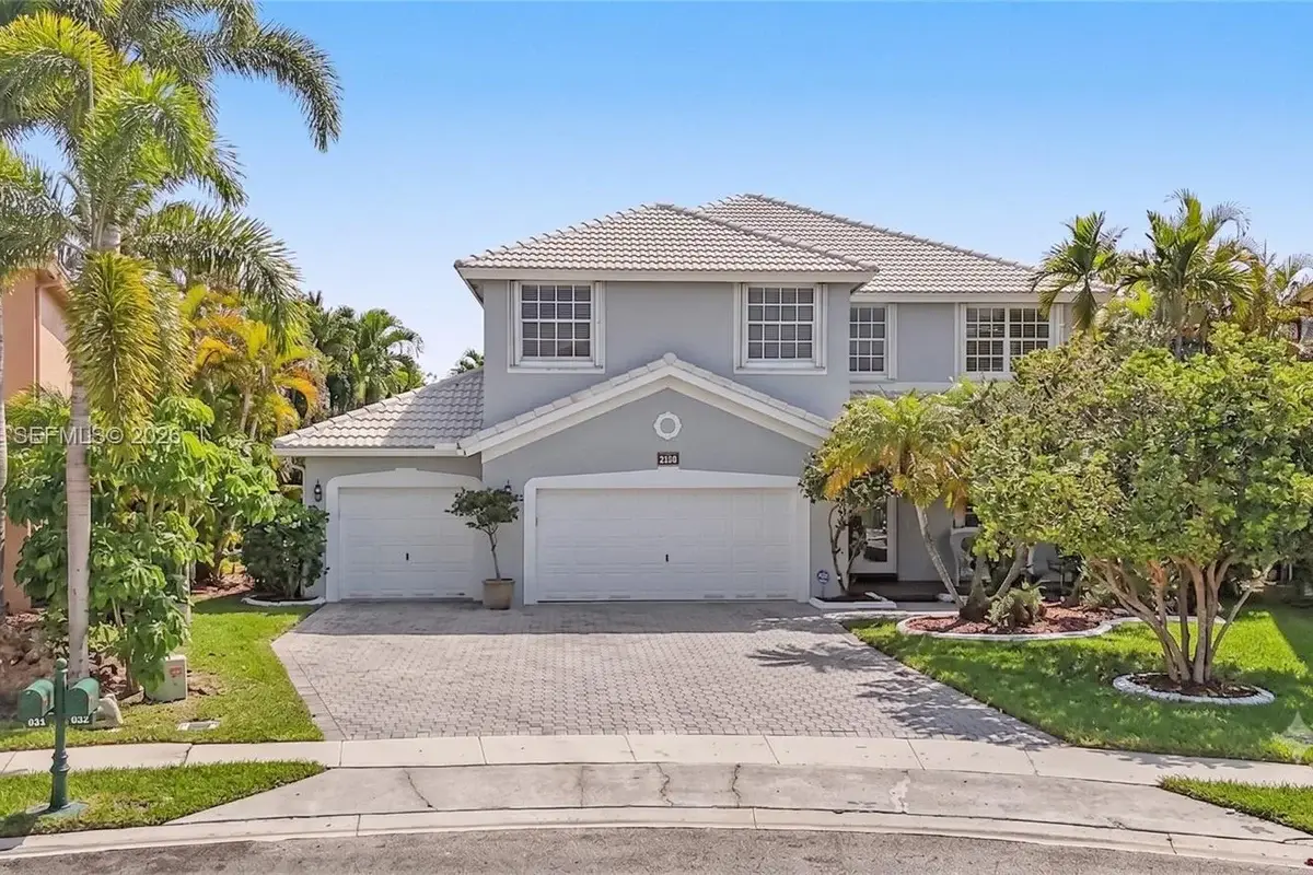 694 SW 168th Way, Pembroke Pines: photo 1 of 59