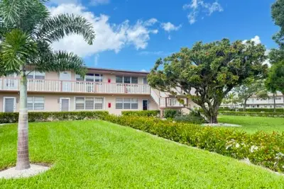 430 Chatham U, West Palm Beach: photo 1 of 8