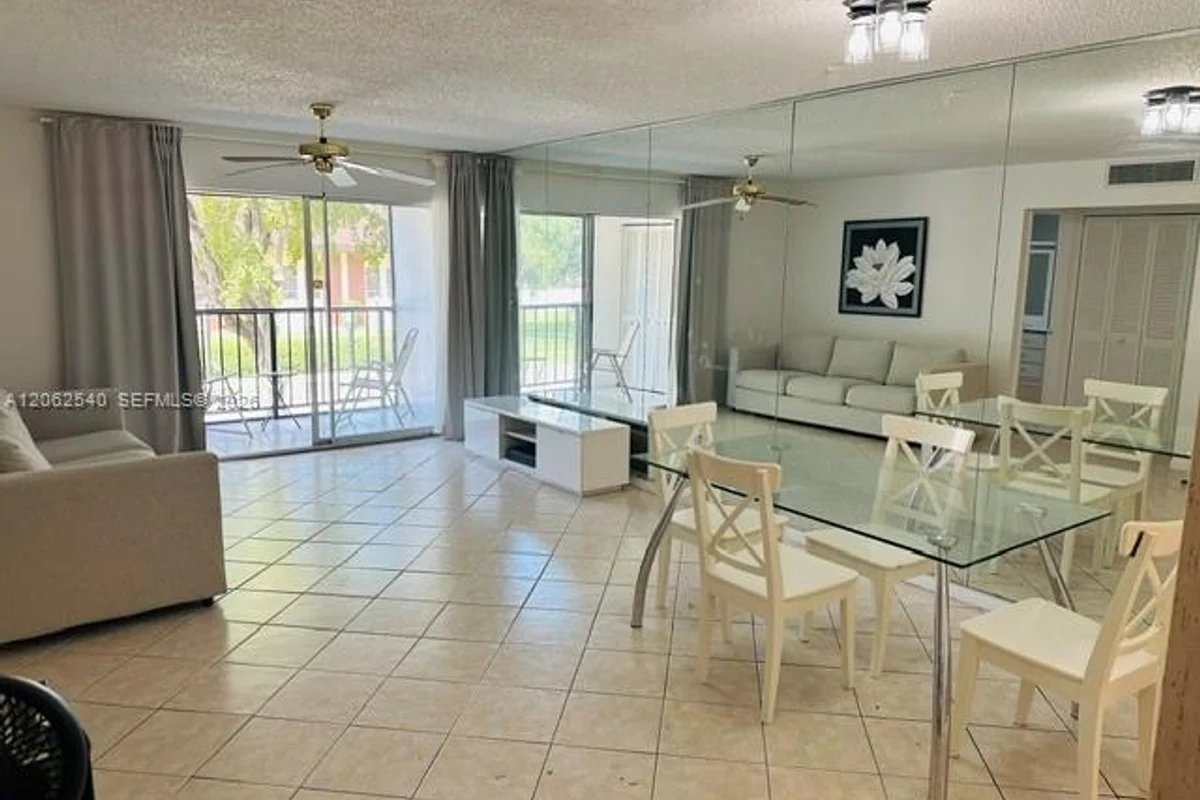 201 178th Dr #202, Sunny Isles Beach: photo 1 of 22