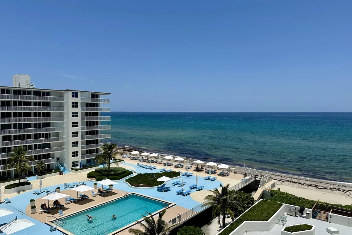 3560 S Ocean Blvd #704, South Palm Beach: photo 1 of 20