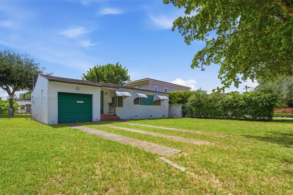 157 Lenape Dr, Miami Springs: photo 1 of 19