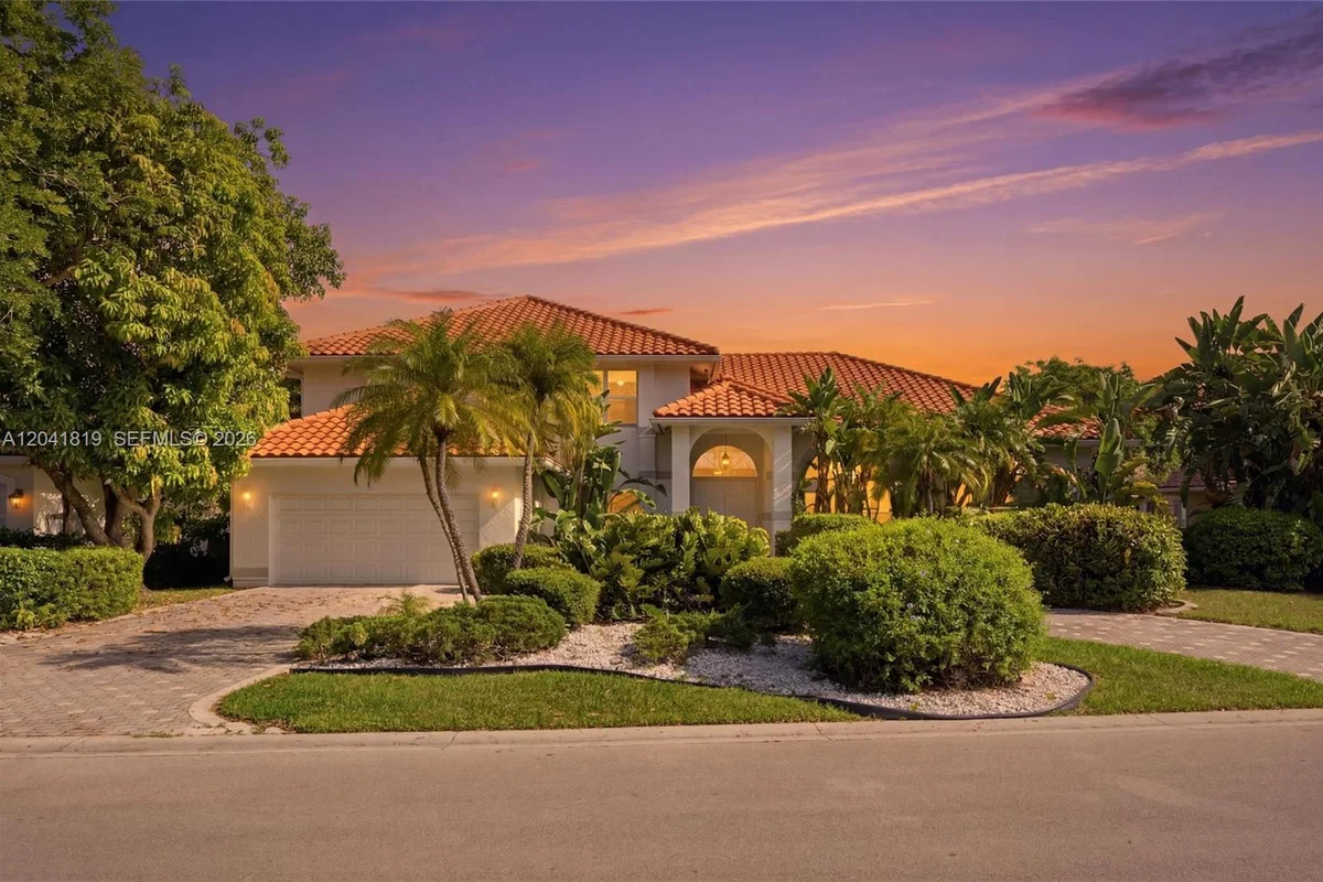 12388 Classic Dr, Coral Springs: photo 1 of 99