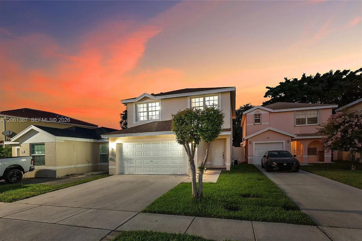 4044 Eastridge Cir, Deerfield Beach: photo 1 of 47