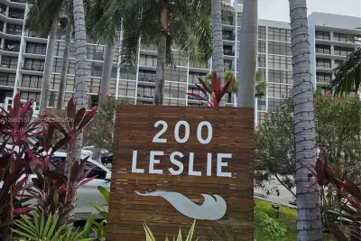 200 Leslie Dr #1029, Hallandale Beach: photo 1 of 48