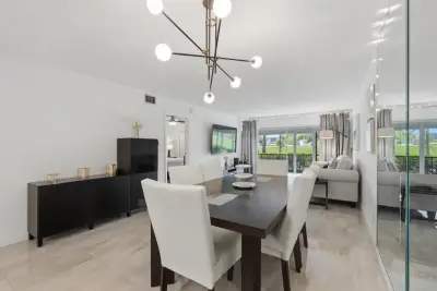 6100 NW 44th St #104, Lauderhill: photo 1 of 36