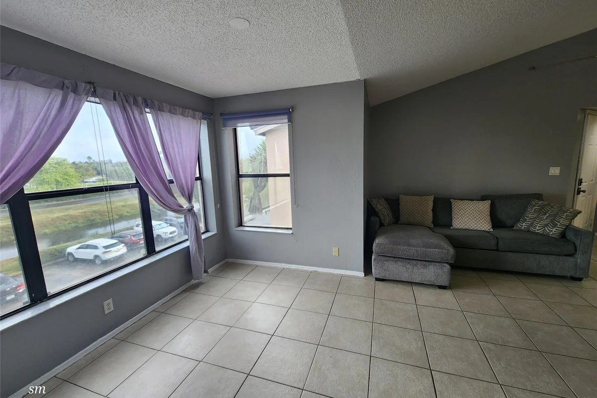 2866 S University Dr #5308, Davie: photo 1 of 26