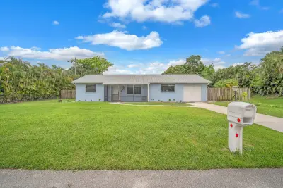 9240 Honeywell Rd, Lake Worth: photo 1 of 28