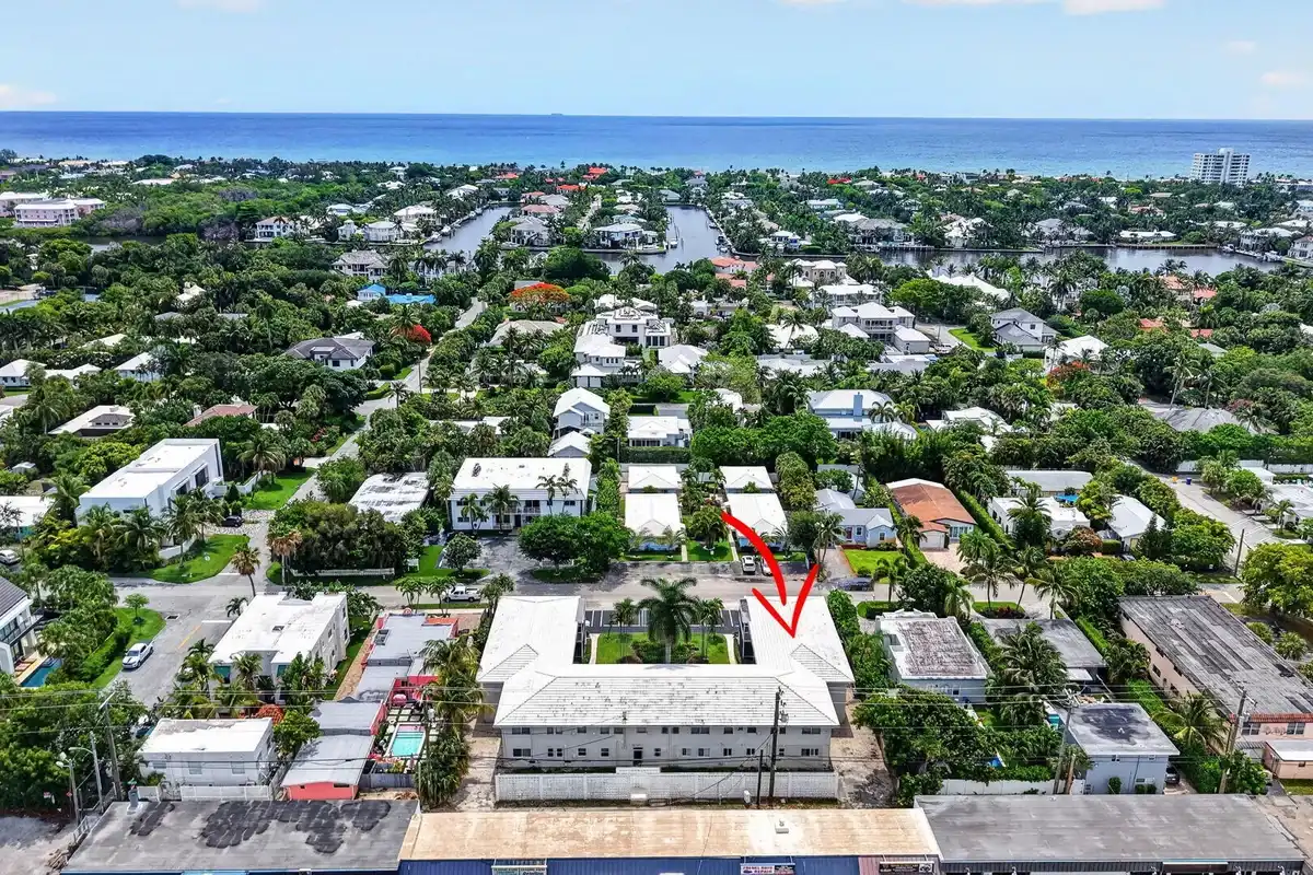 426 NE 7th Ave #2B, Delray Beach: photo 1 of 40