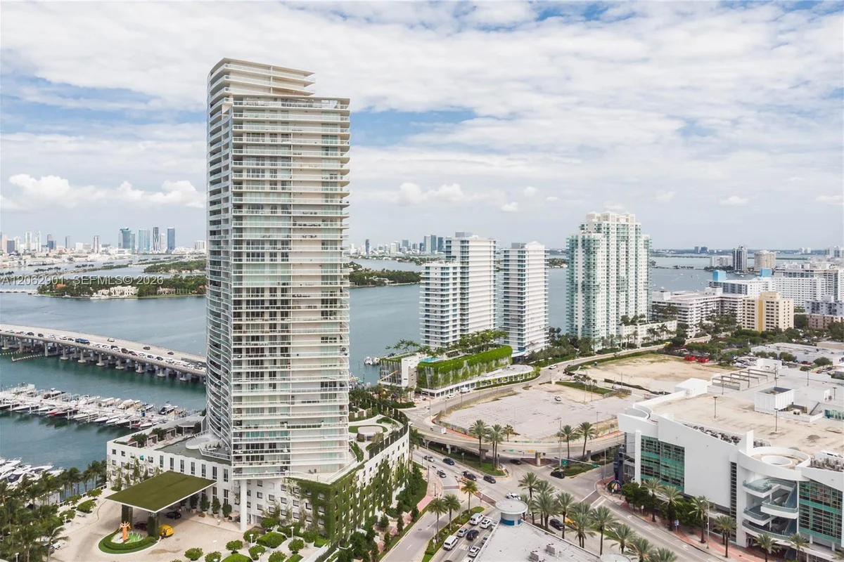 450 Alton Rd #1906, Miami Beach: photo 1 of 38