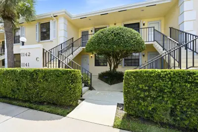 1141 Keystone Dr N #C, Jupiter: photo 1 of 45