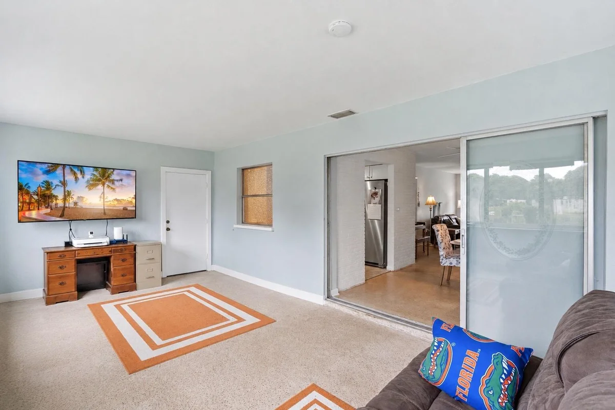 2780 NW 26th Ave, Oakland Park: photo 1 of 45