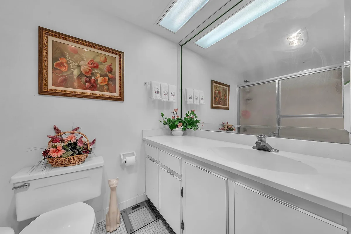 4030 W Palm Aire Dr #503, Pompano Beach: photo 1 of 26