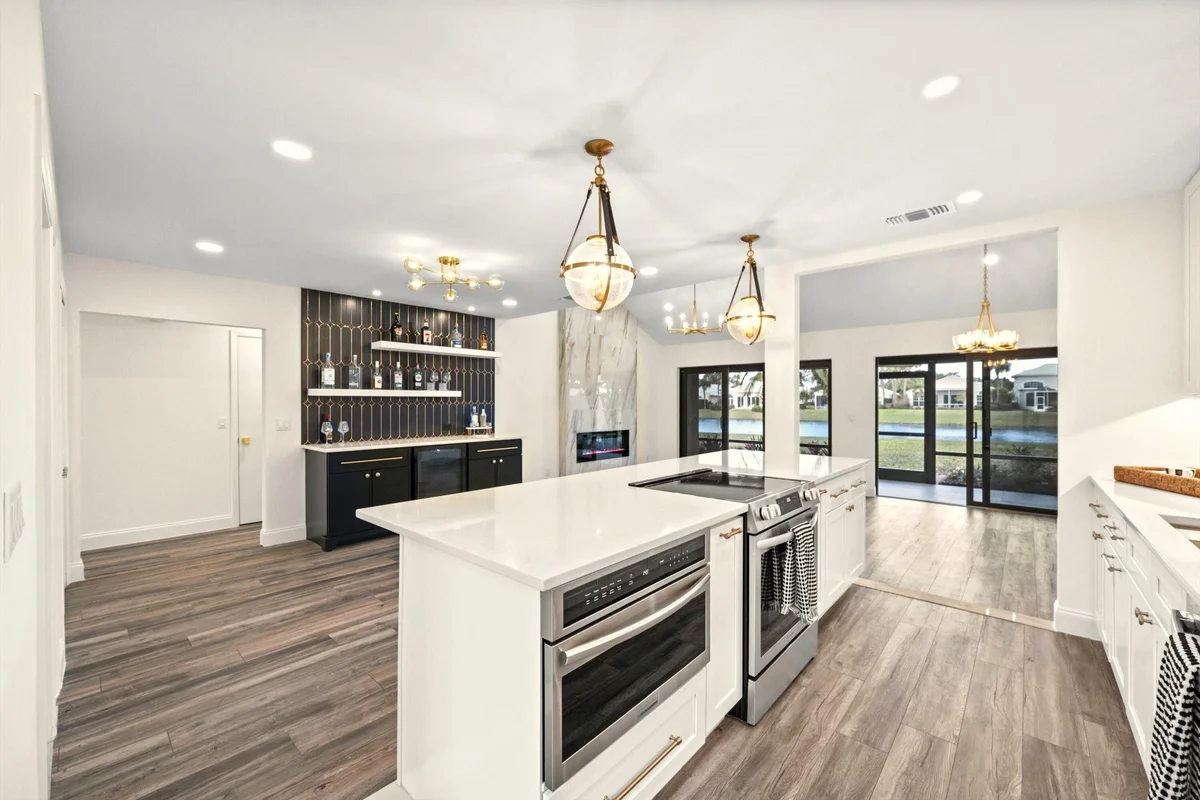 3733 Cape Pointe Cir, Jupiter: photo 1 of 45