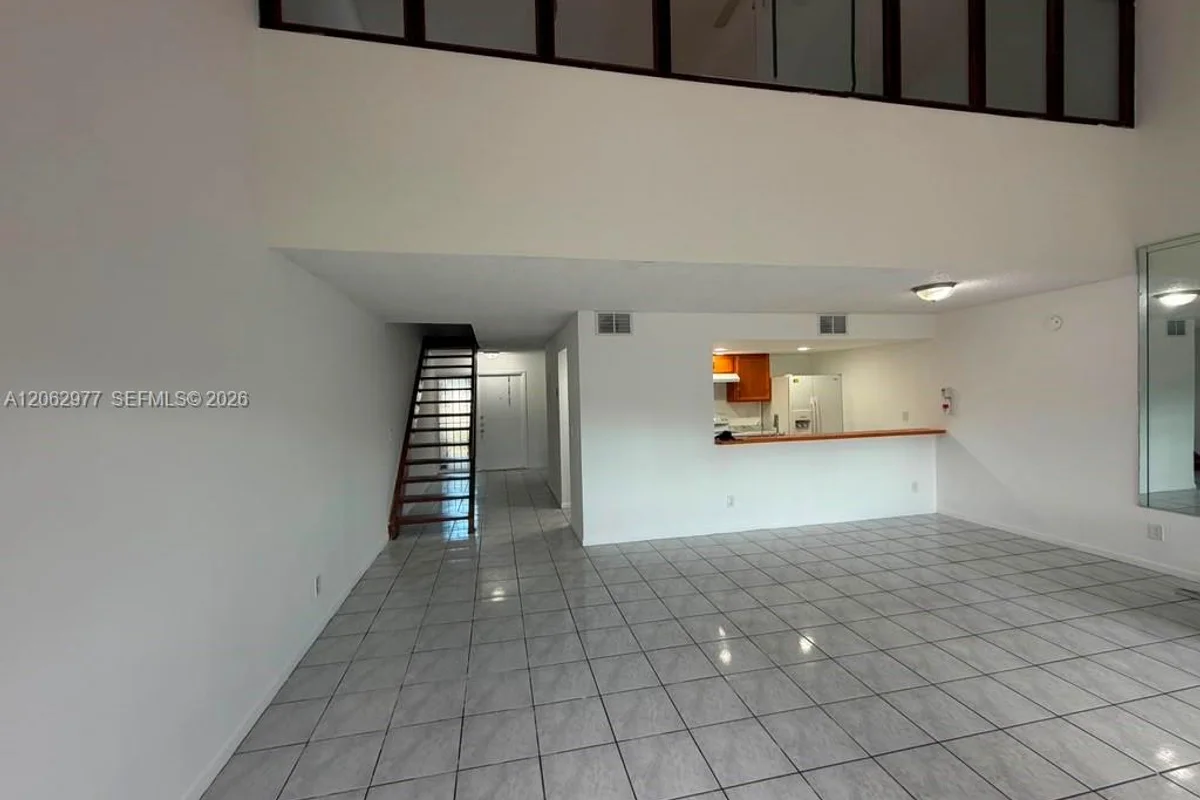 4045 SW 68th Way #5-I, Miramar: photo 1 of 16