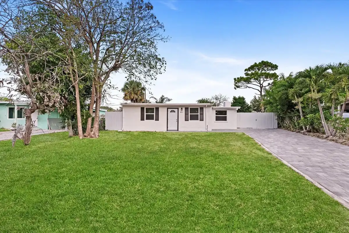 431 Ficus Tree Dr, Lantana: photo 1 of 30
