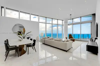 15701 Collins Ave #4701, Sunny Isles Beach: photo 1 of 60