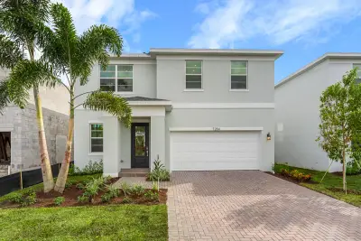 7284 Claudelle St, Lake Worth: photo 1 of 10