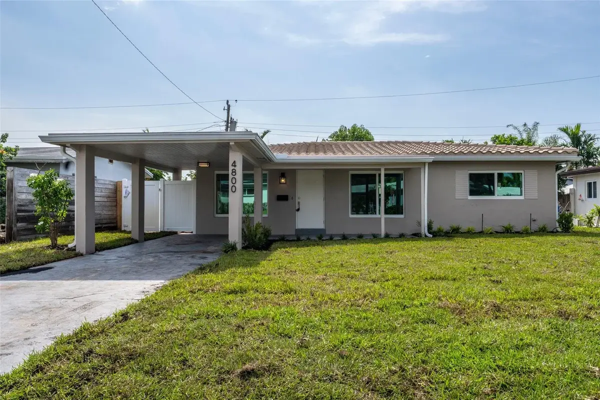 4800 NE 4th Ave, Fort Lauderdale: photo 1 of 20