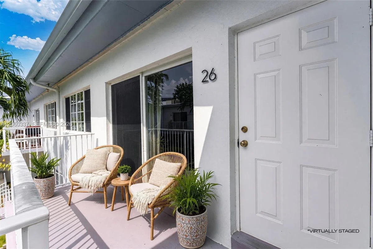 9280 Bay Harbor Ter #26, Bay Harbor Islands: photo 1 of 13