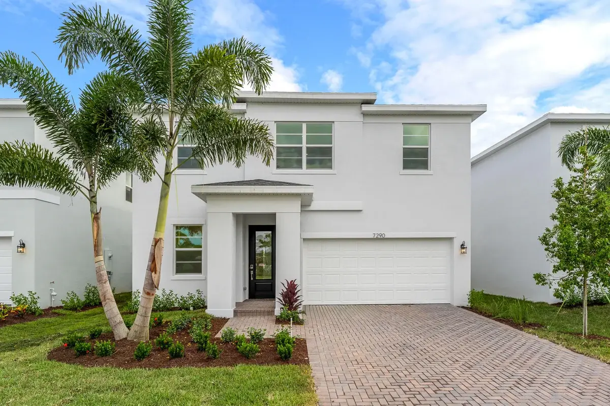 7290 Claudelle St, Lake Worth: photo 1 of 11