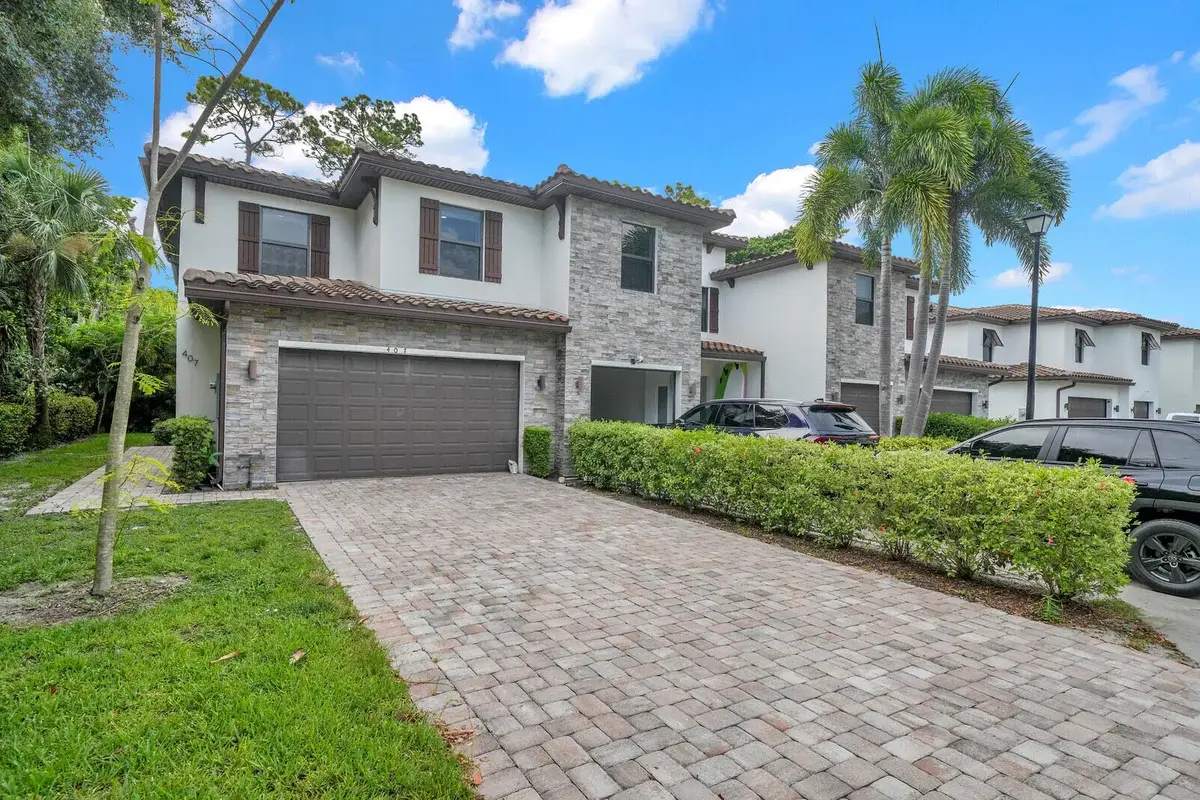 407 Bella Sol Way, West Palm Beach: photo 1 of 33