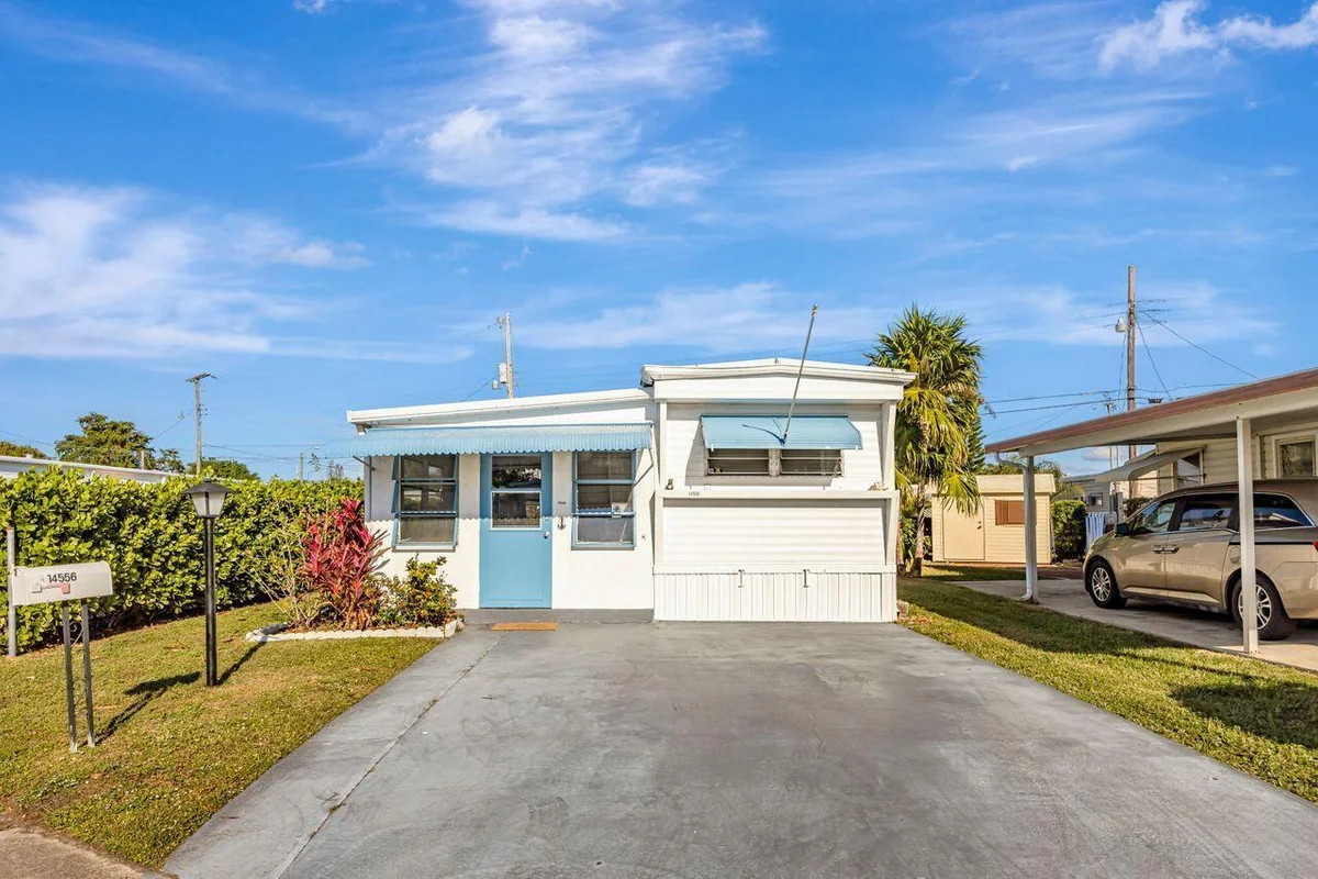 14556 Glenview Dr, Delray Beach: photo 1 of 36