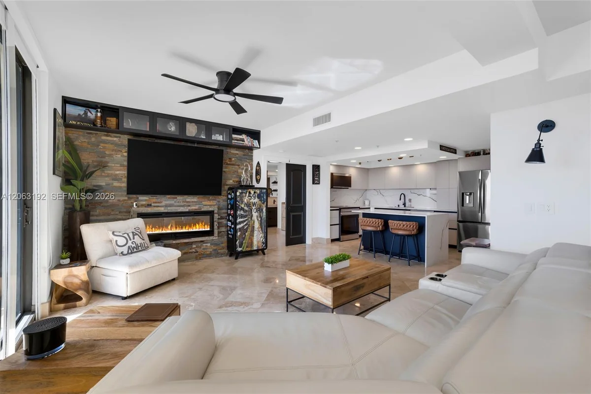 110 N Federal Hwy #1118, Fort Lauderdale: photo 1 of 66